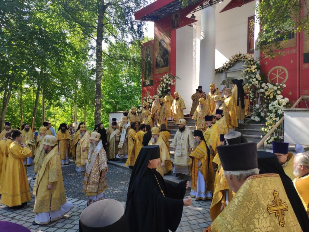 Церковь 12 апостолов Судак